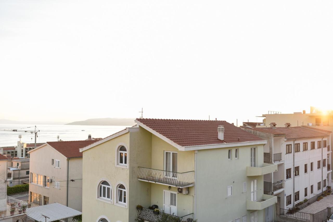 Sea View, Peaceful. Apartment Макарска Екстериор снимка